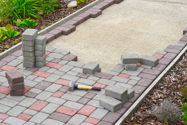 Best Driveway Paving Contractor  in Kosciusko, MS